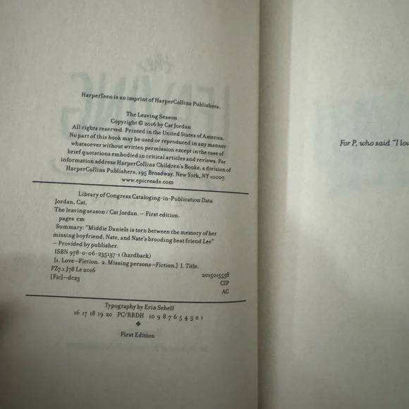 The Leaving Season by Cat Jordan hardback book - Picture 3 of 4